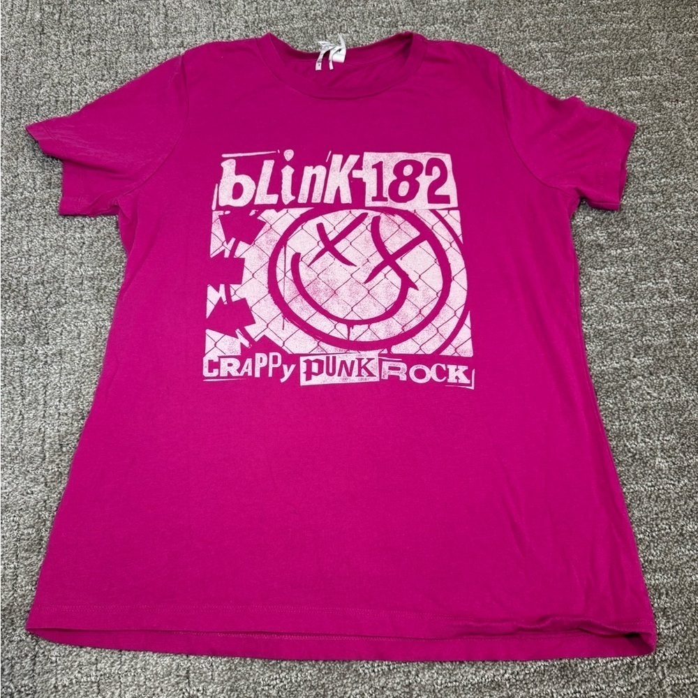 Blink 182 concert t shirt woman’s medium